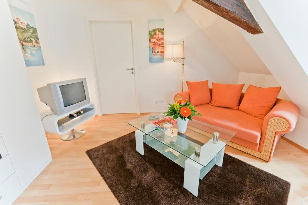 Hotel Zum Goldenen Loewen Baden-Baden Habitación foto